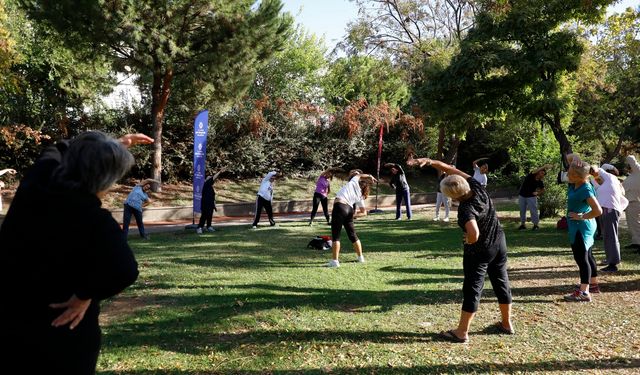 Başkan Çerçioğlu Aydınlıları sağlıklı hayat ile buluşturuyor