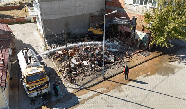 Nazilli’de Metruk bina kalmayacak