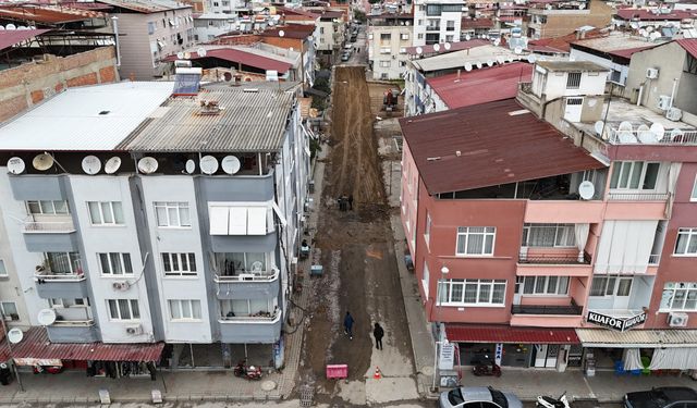 Nazilli’de 5 ayrı noktada eş zamanlı yol çalışması