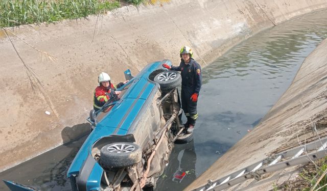 Nazilli’de otomobil sulama kanalına uçtu