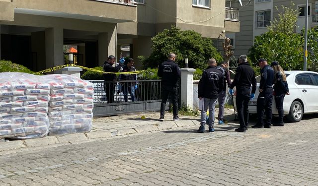 Apartmanın dış cephe işini paylaşamadılar: 1 yaralı