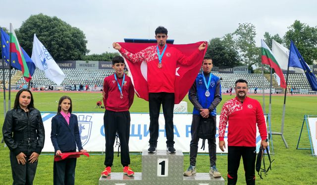 Aydınlı sporcular Bulgaristan'dan başarıyla döndü
