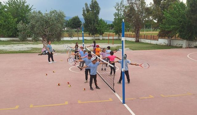 Aydın'da minikler sporu yaşam tarzına çeviriyor