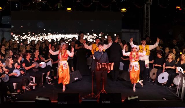Büyükşehir'in öğrencileri gösterileriyle beğeni topladı