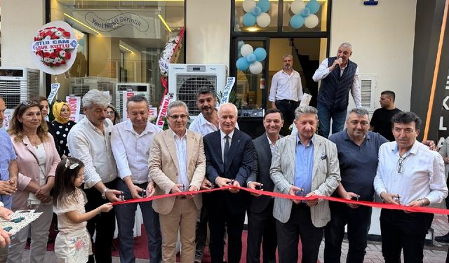 Coolstein Mağazası Görkemli Bir Törenle Açıldı