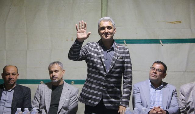 Kapucu'dan Önal ve Ekibine Canlı Yayın Daveti: “Her Şeyi Masaya Yatıralım”