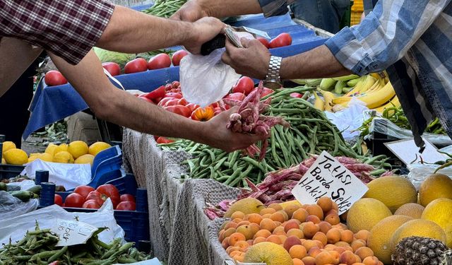 Bamya El Yaktı: Kilosu 300 TL.. Salı Pazarı’nın Zam Şampiyonu