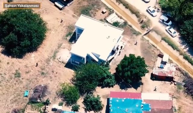 Çocuğun cinsel istismarı suçundan aranan şahsa film gibi operasyon