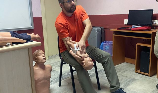 Naksar’a Sağlık Bakanlığı onaylı ilk yardım eğitimi verildi