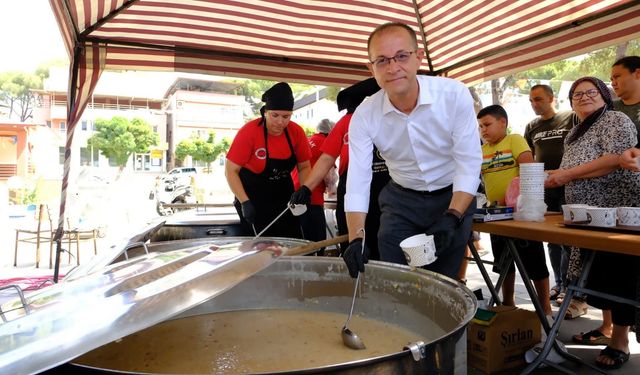 Kuyucak’ta Muharrem Ayı ve 15 Temmuz Anısına Aşure Hayrı