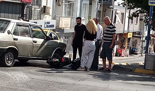 Otomobil ile elektrikli bisiklet çarpıştı: 2 yaralı