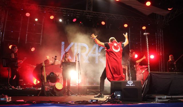 Büyükşehir'in 'kurtuluş etkinlikleri' Sultanhisarlıları coşturdu