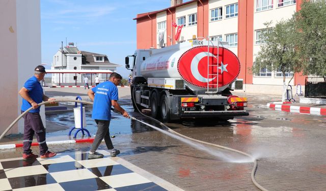 Bozdoğan Belediyesi okullardaki çalışmaları tamamladı