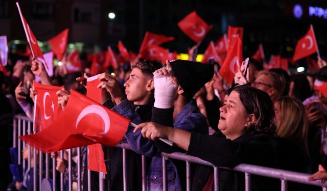 Aydın Büyükşehir’in konserine yoğun ilgi