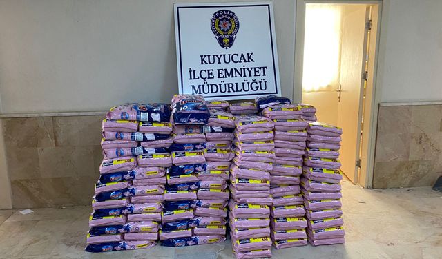 Kuyucak’ta 30 ton sahte deterjan ele geçirildi: 2 gözaltı