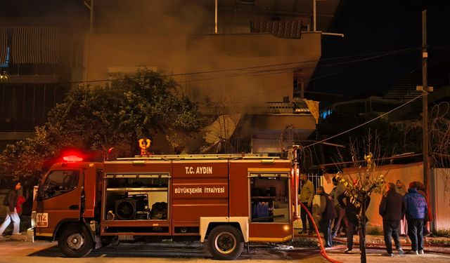 Nazilli’de yanan ev kullanılamaz hale geldi