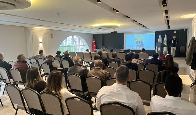 Nazilli’de siber suçlara karşı farkındalık semineri düzenlendi