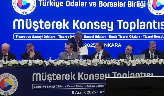 Başkan Arslan, Nazilli’nin 15 maddelik sorunlar dosyasını Ankara’ya taşıdı