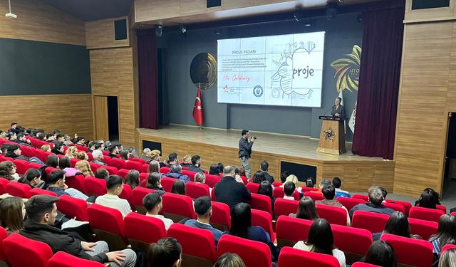 Nazilli’de genç fikirler vitrine çıktı: 41 proje Proje Pazarı’nda yarıştı