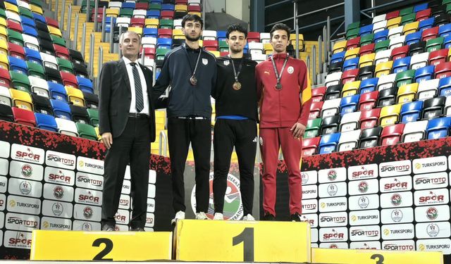 U-20 Salon Türkiye Şampiyonası’nda Aydınlı sporculardan altın yağmuru
