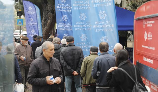 Büyükşehir'den vatandaşlara kandil helvası