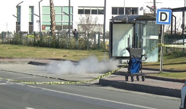 Alışveriş merkezindeki durakta şüpheli valiz paniği