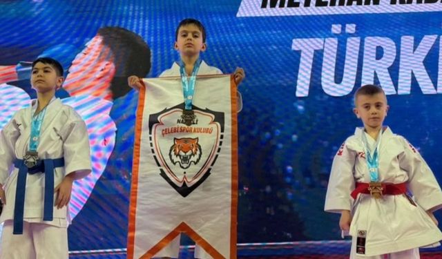 Nazillili Eralp Türkiye Şampiyonu oldu