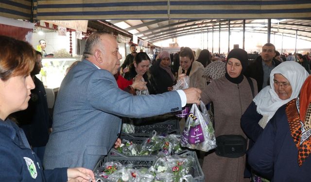 Bozdoğan Belediye Başkanı Özel kadınları unutmadı