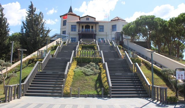 Adnan Menderes Demokrasi Müzesi yeniden kapılarını açıyor