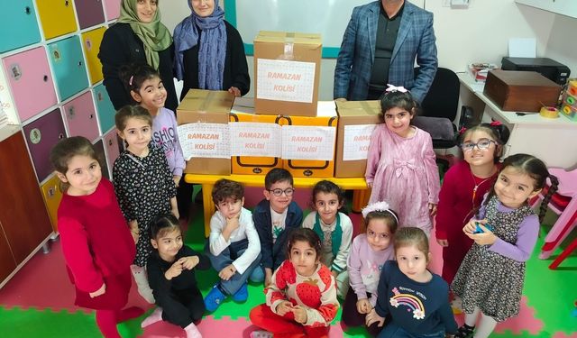 Efeler’de minikler Sakal-ı Şerif’i ziyaret etti