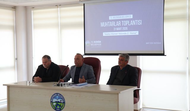 Başkan Özel muhtarlarla buluştu