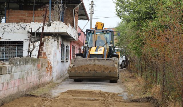 Muammer Aksoy Mahallesi’nde yenileme çalışması başladı