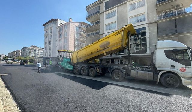 BAŞKAN ÇERÇİOĞLU’NDAN EFELER’DE YOL YENİLEME ÇALIŞMASI