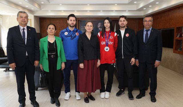 Nazillili milli sporcu Cansu Şeyhoğlu’ndan Kaymakam Kan'a ziyaret