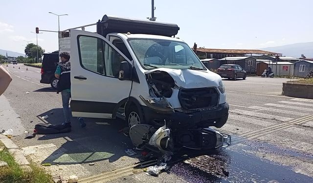 Nazilli’de yürekleri ağza getiren kaza.. Yaralılar Aydın’a sevk edildi