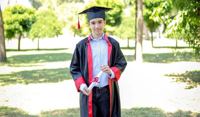 Nazilli Beşeylül Ortaokulu LGS'de Türkiye birincisi çıkardı