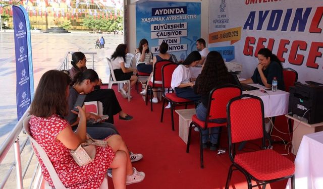 Başkan Çerçioğlu’ndan üniversite adaylarına ücretsiz tercih desteği