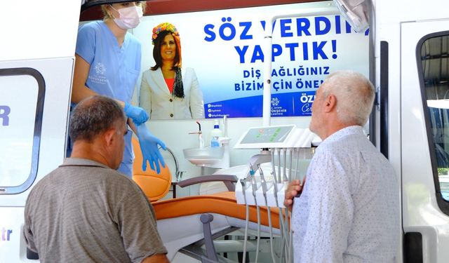 Başkan Çerçioğlu ağız ve diş sağlığı hizmetlerini Aydın’ın dört bir yanında vatandaşlarla buluşturuyor