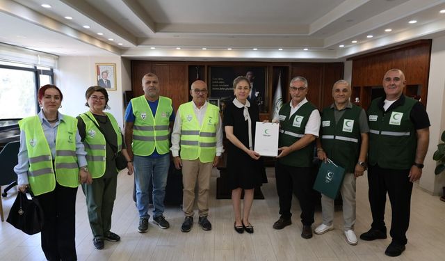 Nazilli'de Yeşilay yeniden sahaya indi.. Kaymakam Kan, Yeşilay heyetini ağırladı