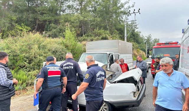 Bozdoğan'da trafik kazası: 1 kişi hayatını kaybetti, 2 yaralı
