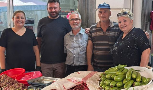 Nazilli'de 54 yıllık tezgâh Aksoy çiftine emanet.. Şimşek kardeşler müşterilerine veda etti