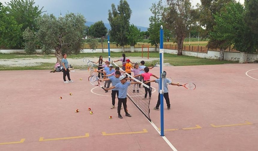 Aydın'da minikler sporu yaşam tarzına çeviriyor