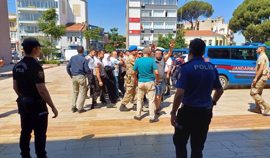 Köşk'teki gazinoda öldürülen Özbek kadının katil zanlıları adliyeye sevk edildi