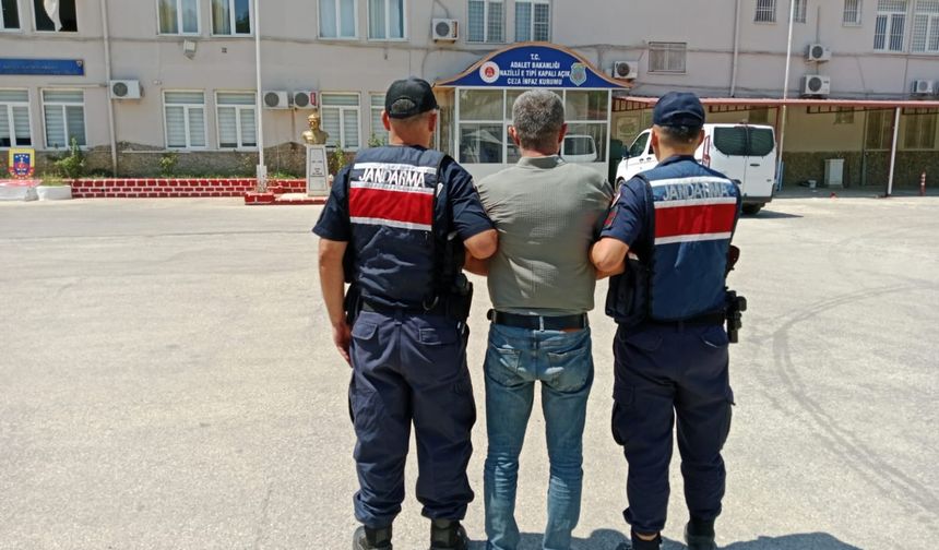 Uyuşturucu taciri jandarmadan kaçamadı