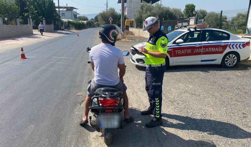 Motosiklet sürücülerine trafik bilgilendirmesi