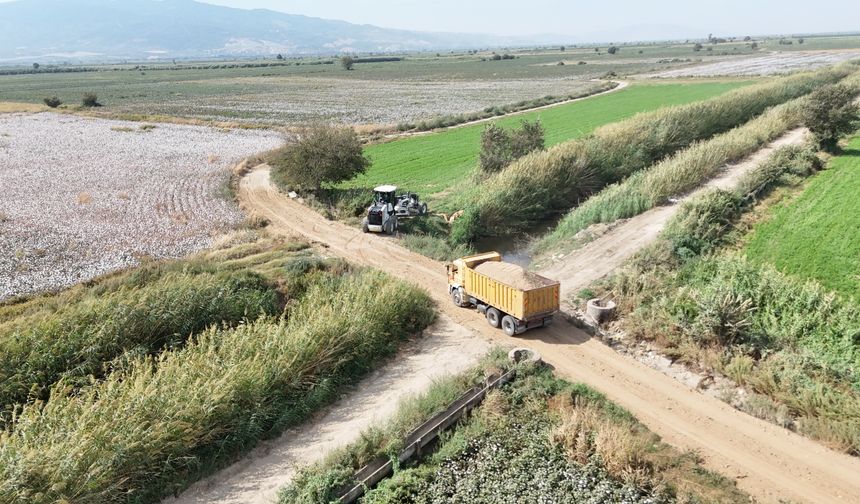 Nazilli Belediyesi’nden çiftçilere ulaşım kolaylığı