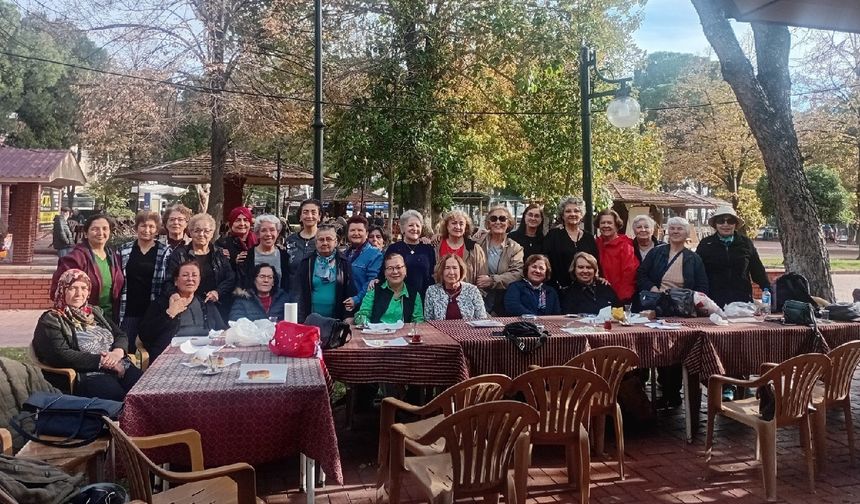 Nazilli’deki geleneksel buluşmada hasret gideriyorlar