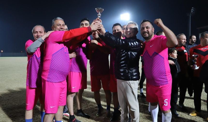 Nazilli Belediyesi Futbol Turnuvası'nda Şampiyon 'Özel Kalem Müdürlüğü' oldu