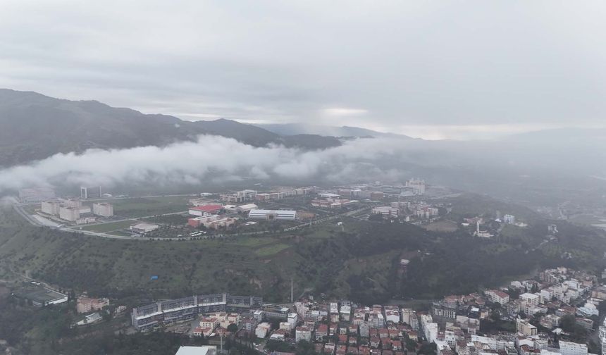 Aydın güne bulutla uyandı