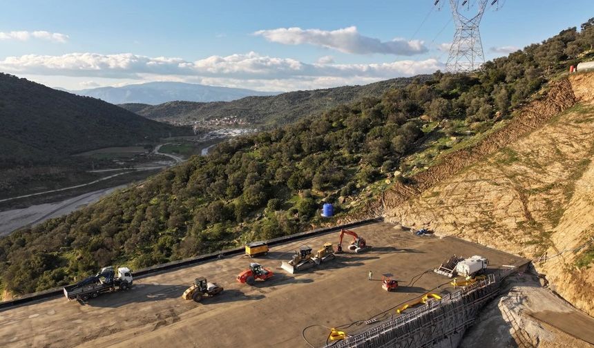 Sarıçay Barajı’nda incelemelerde bulunuldu